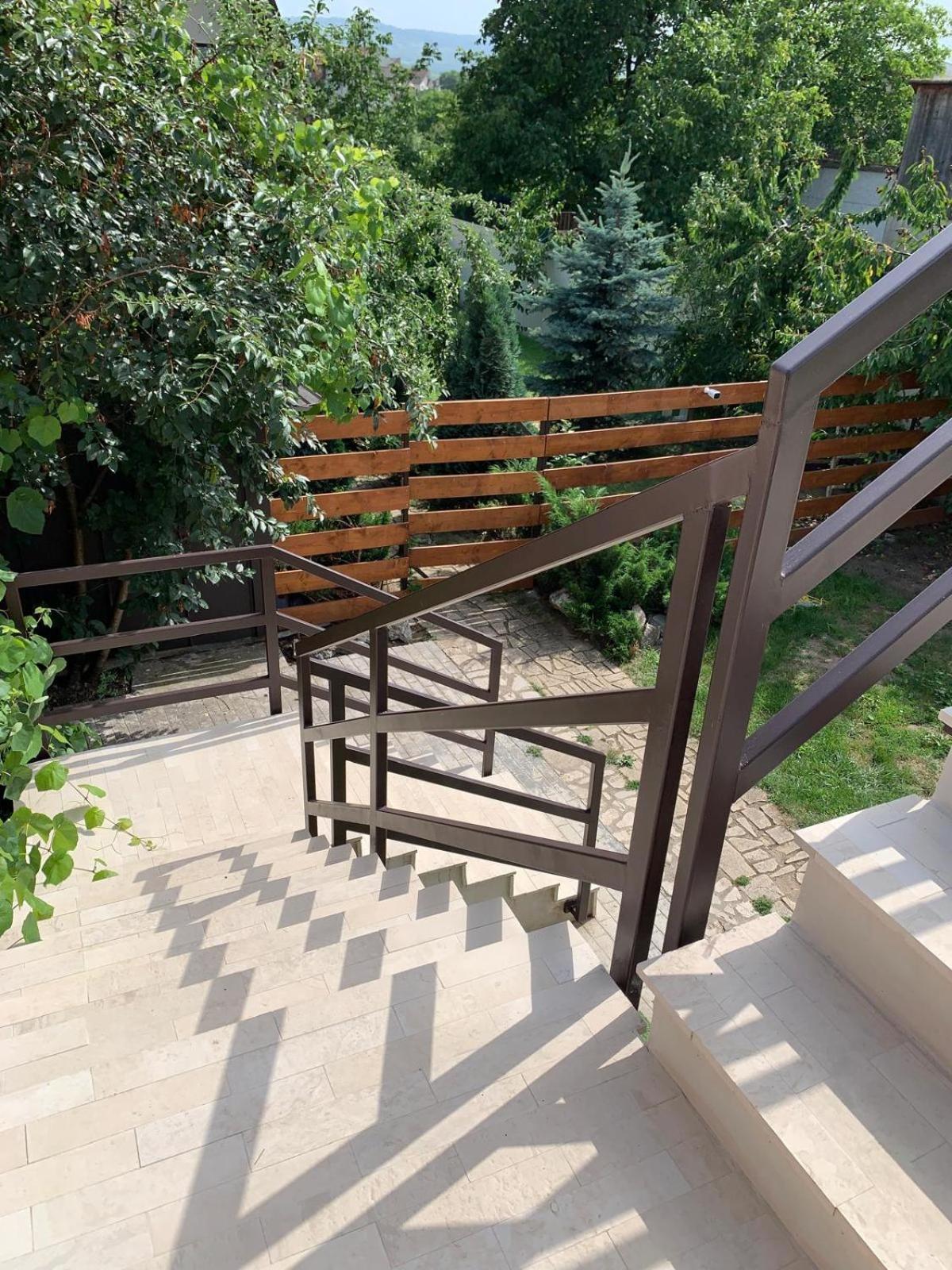 Luxus Cluj Airport Apartments Екстериор снимка